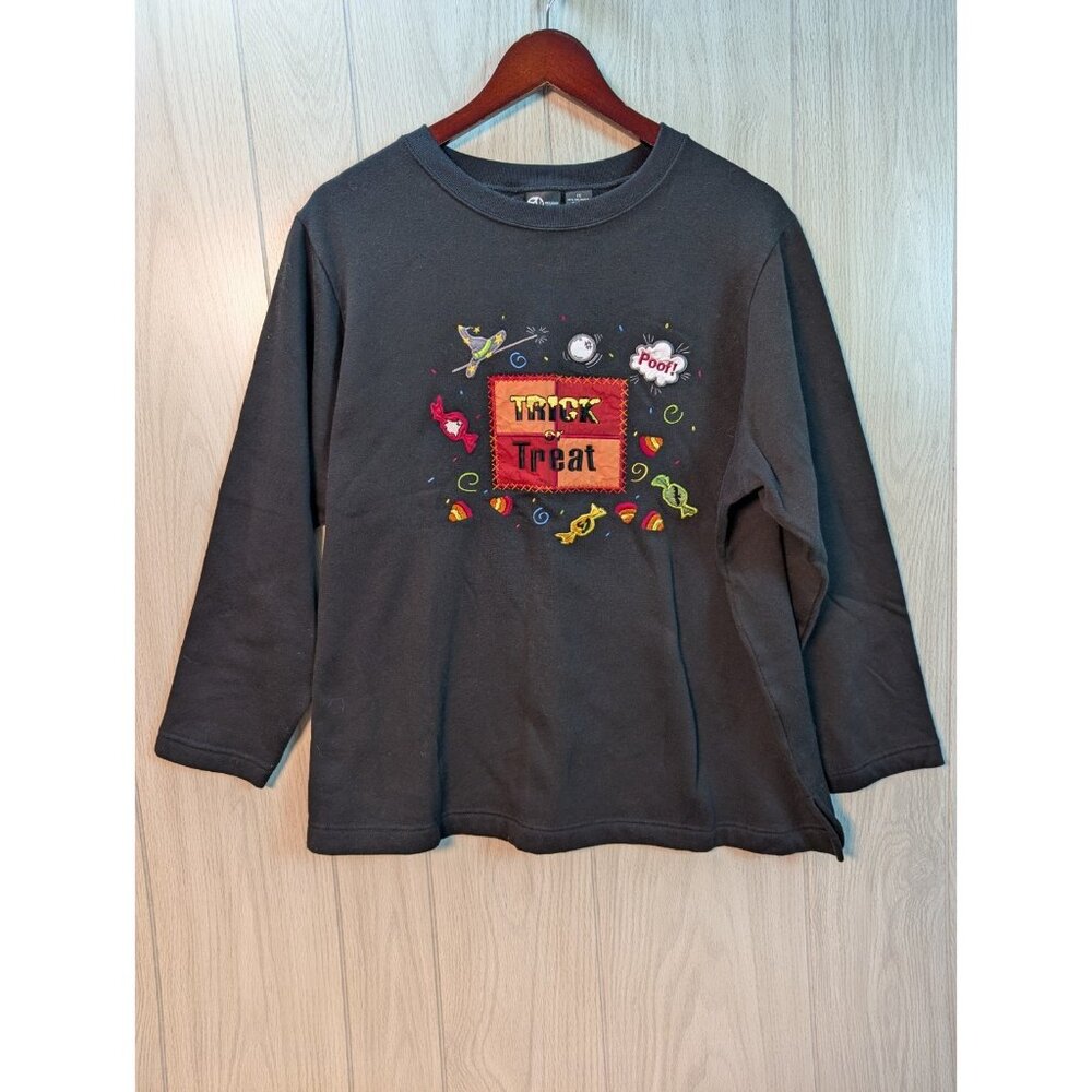 Holiday Editions Womens 1X Black Halloween Trick or Treat Sweatshirt Embroidered